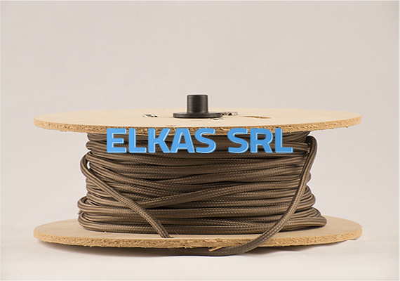 Nuestros cables cuentan con certificación. Además cuentan con un proceso de pegado que evita que se despelucen en su armado.